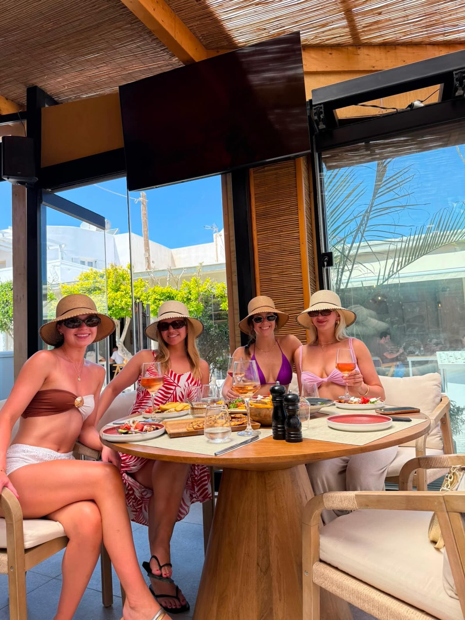 Lunch in Sunhats
